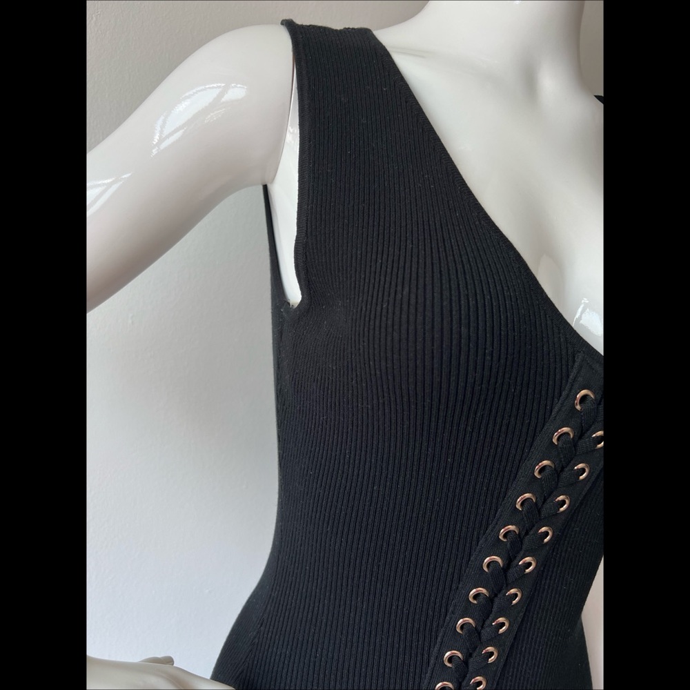 Hera Collection Ribbed Dress - Picture 5 of 7